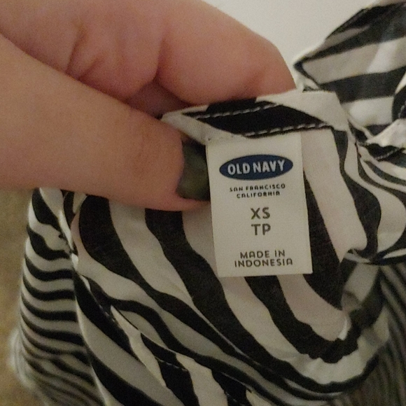 Loose Stripped cami - Picture 3 of 5